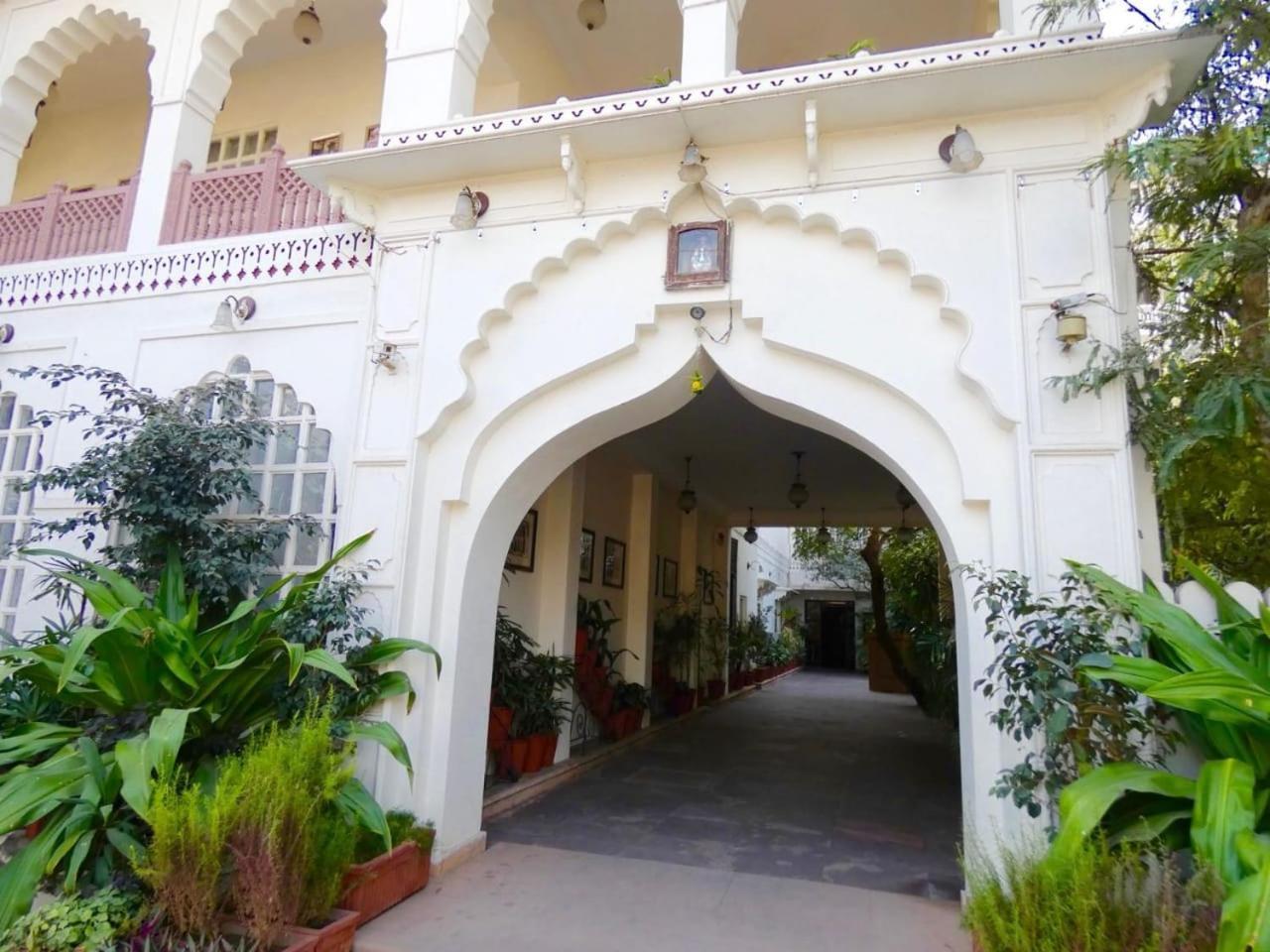 מלון ג'איפור Heritage Khandwa Haveli מראה חיצוני תמונה